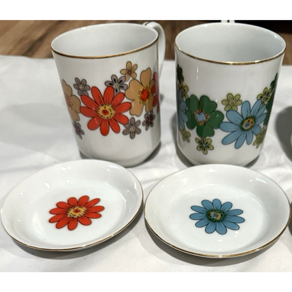 Vintage Creative Japan Porcelain Mugs & Saucers Set of 4 – Floral Mix, Gold Rim, - Picture 3 of 10